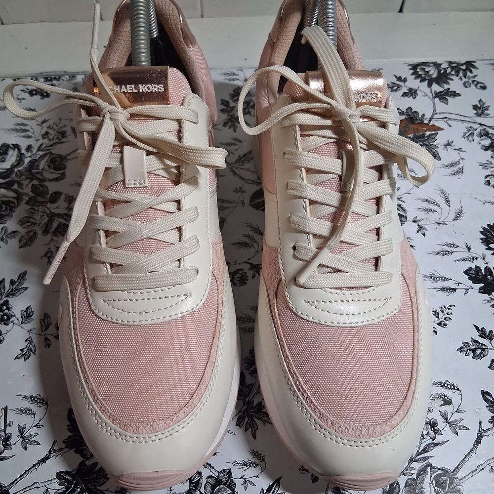 Michael Kors Women's Blush and Cream Sneakers